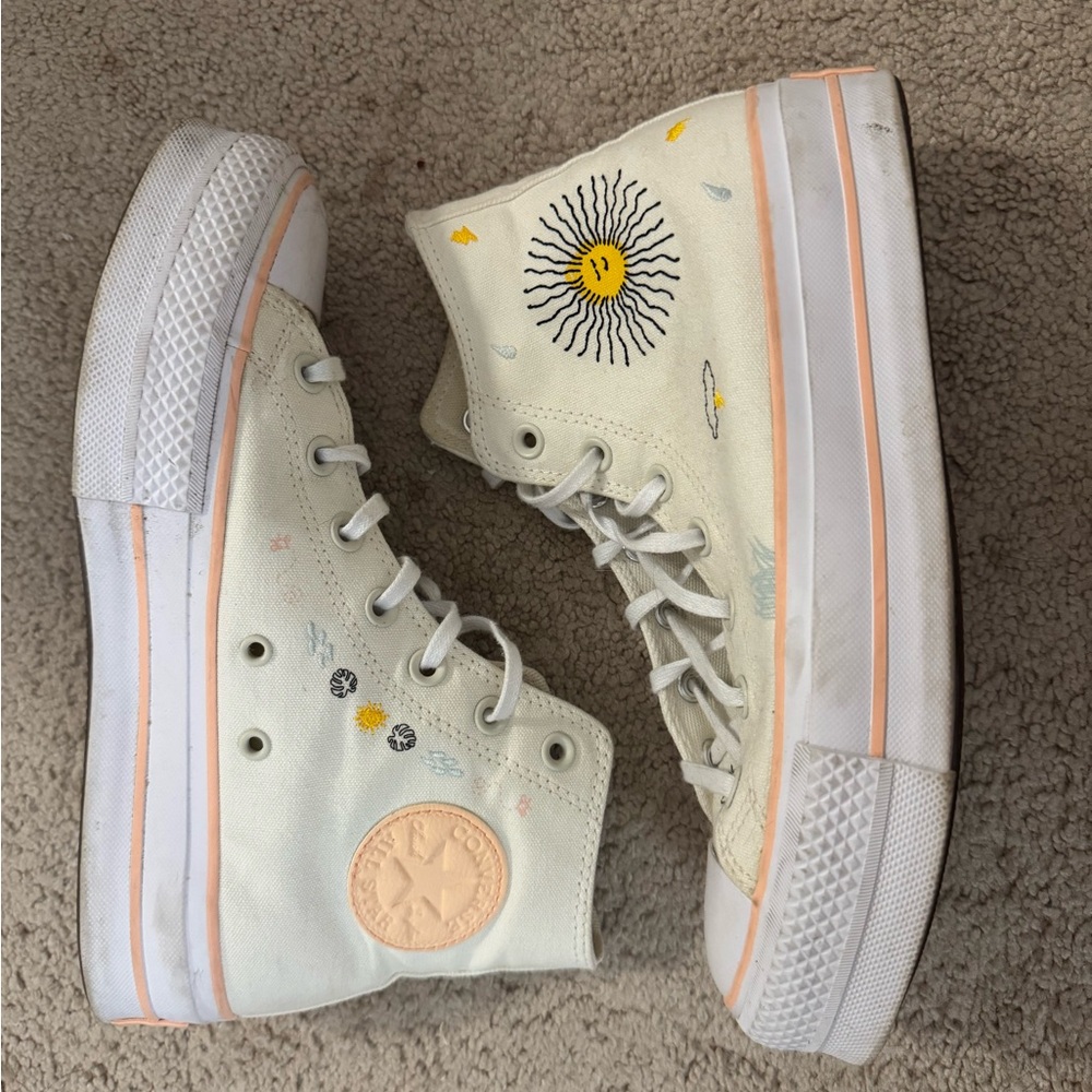 Limited Edition Embroidered Floral Platform Converse